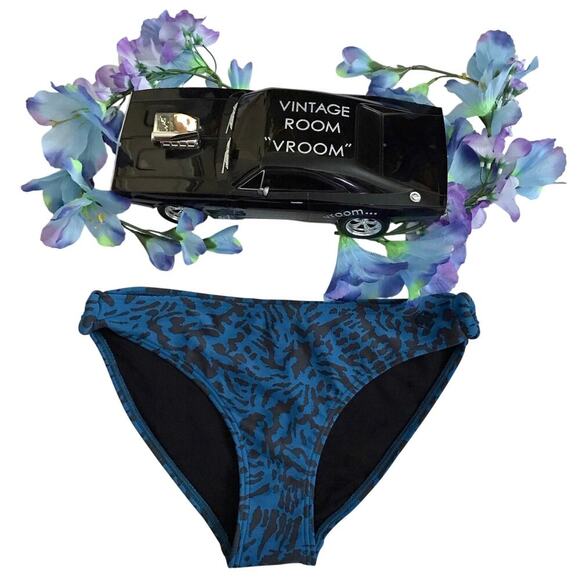 French Connection NWT Bikini Swim Bottom Women S - Picture 1 of 9